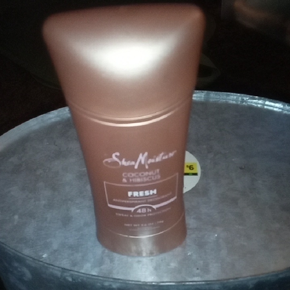 SheaMoisture Coconut & Hibiscus Deodorant